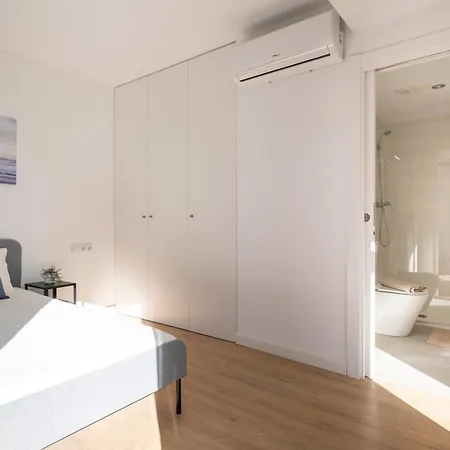 Centric Camp Nou 2 Apartment *